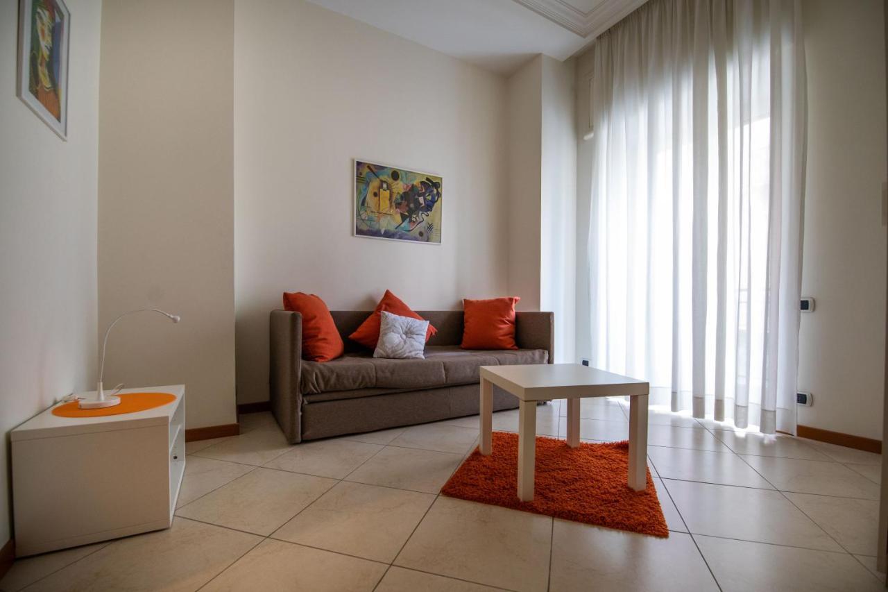 Appartamenti Le Gemme Neapel Exterior foto