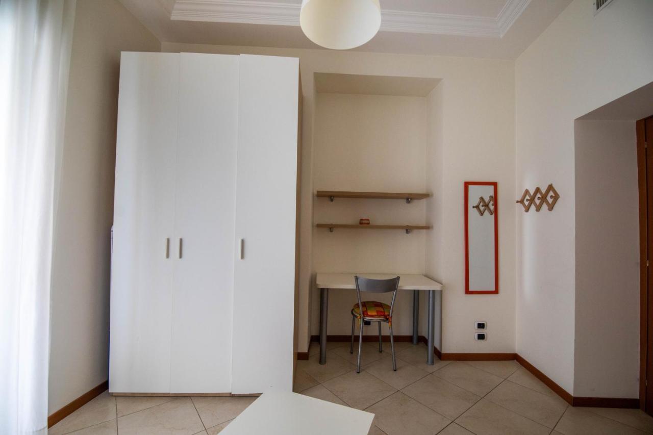 Appartamenti Le Gemme Neapel Exterior foto